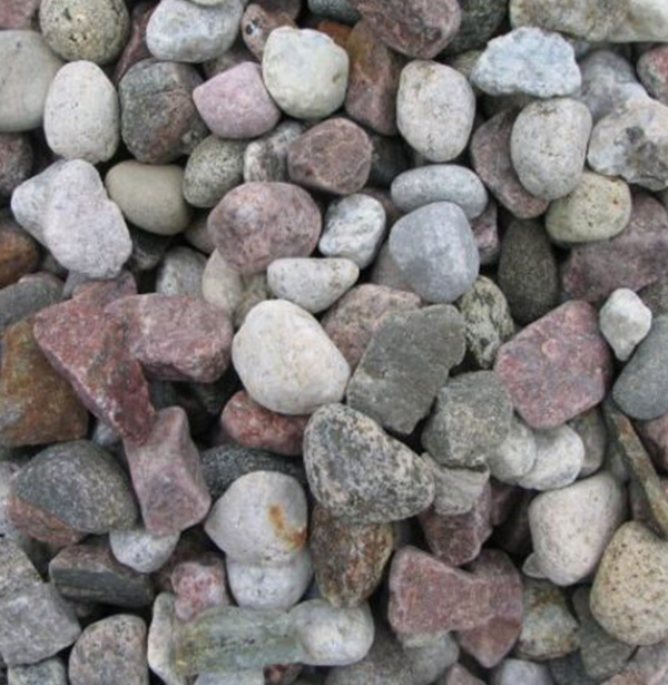 pierres de ruisseau granit ¾ po. à 1 ½ po. en vrac