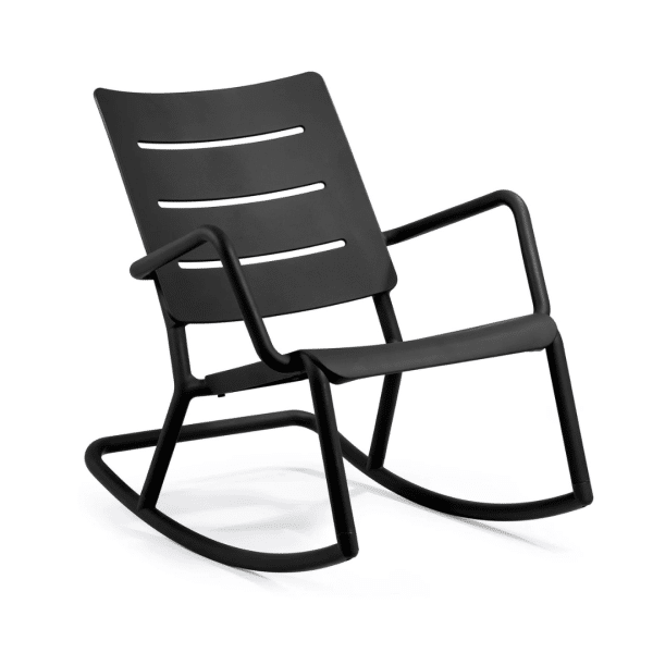 036g01 chaise bercante outo 01.png