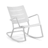 036g01 chaise bercante outo 03.png