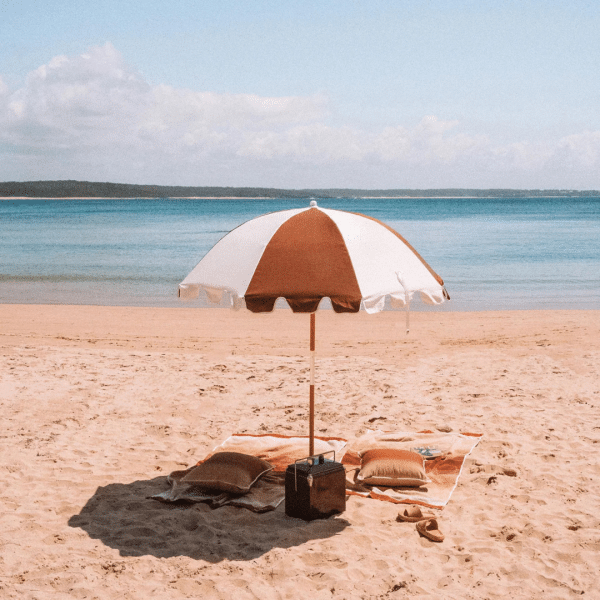2839023 parasol the weekend terra 05.png