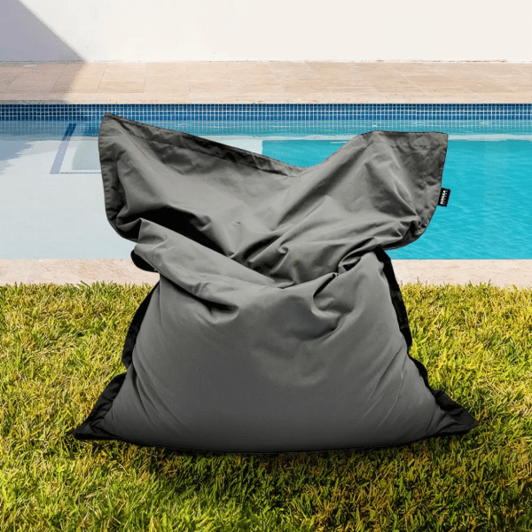 2503906 beanbag piscine gris 02 1.png