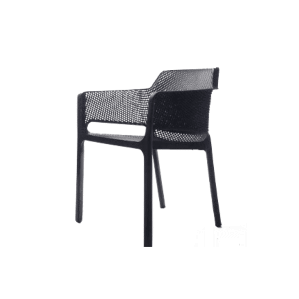 2841004 chaise en resine noire 01 1.png